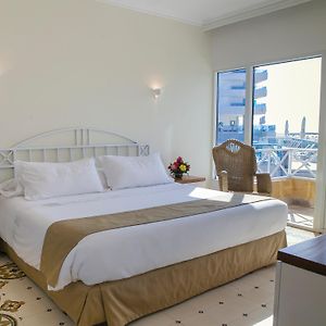 Junior Suite Room